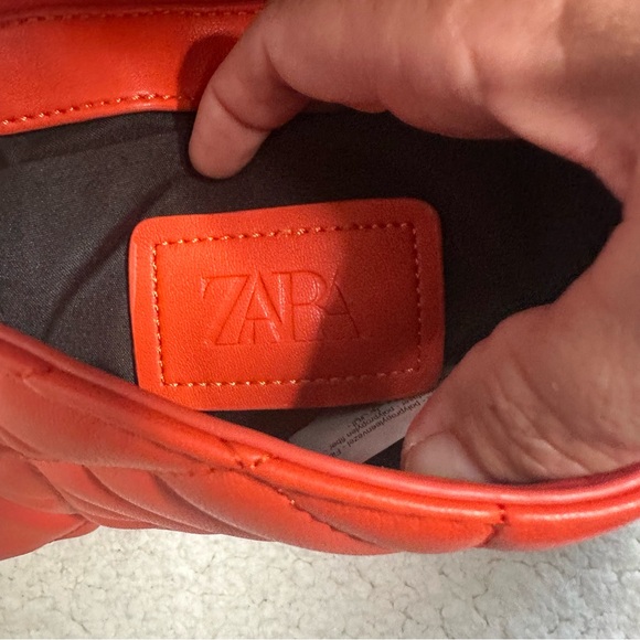 *ZARA* NWOT Quilted Chain Strap Shoulder Bag (Coral/Orange) - Picture 10 of 12